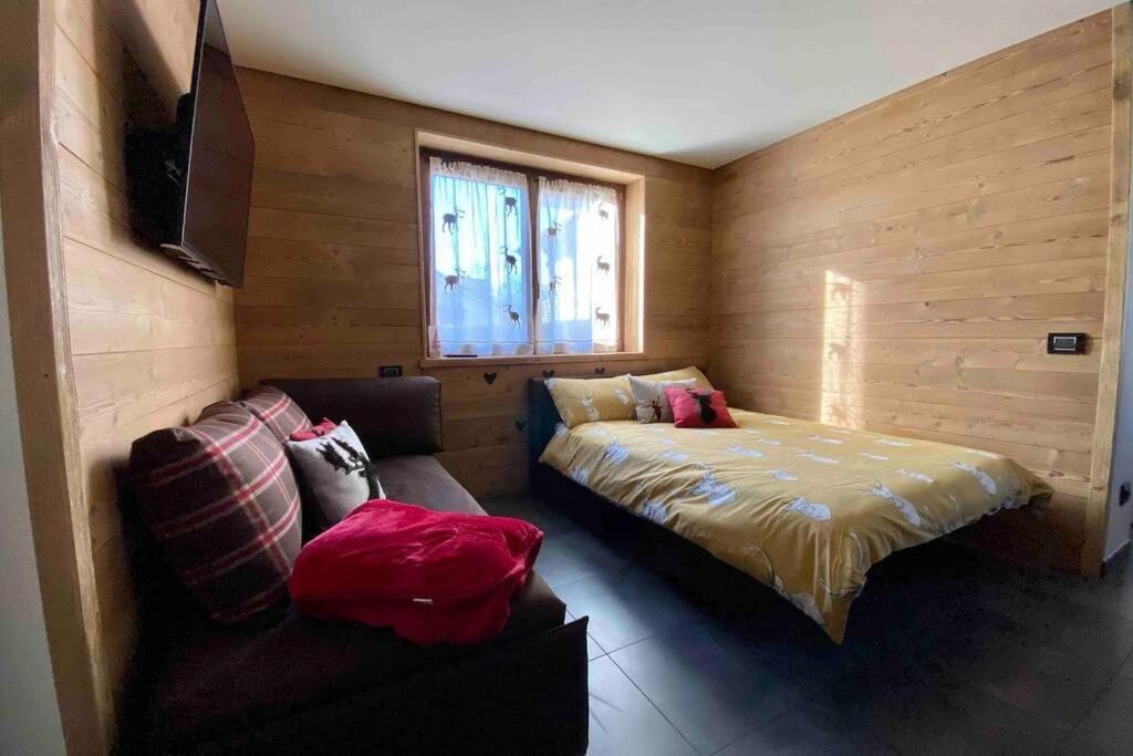 La Petite Maison D'Erika Αόστα Εξωτερικό φωτογραφία